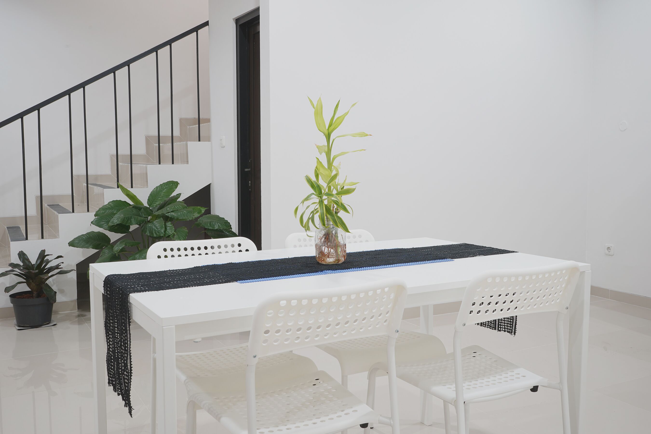 Cove Urooms Panglima Polim