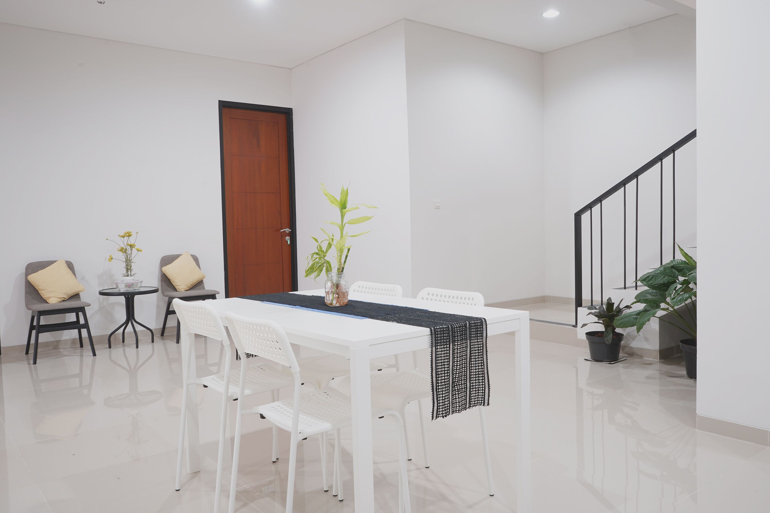 Cove Urooms Panglima Polim