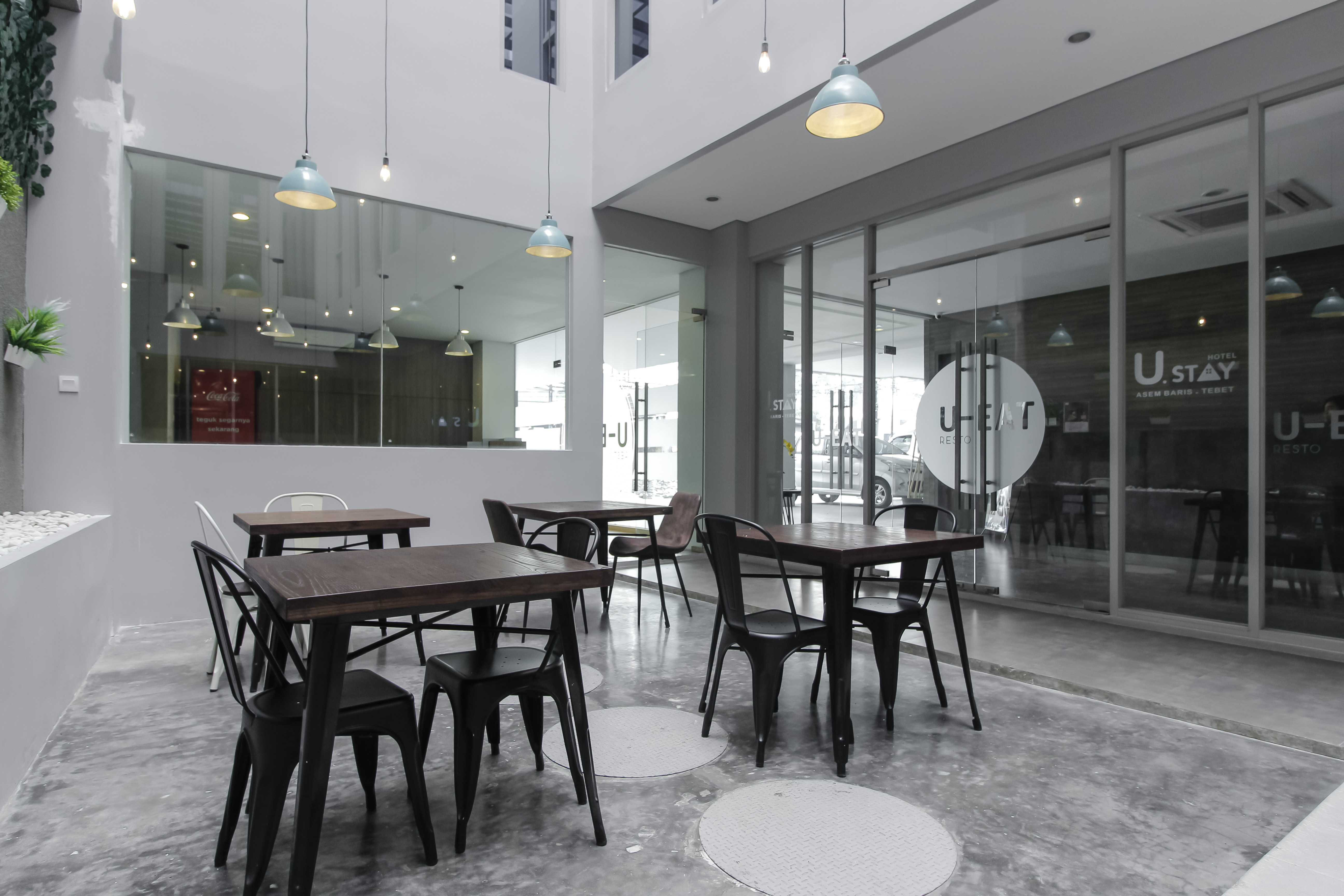 U Stay Hotel Tebet by RedDoorz