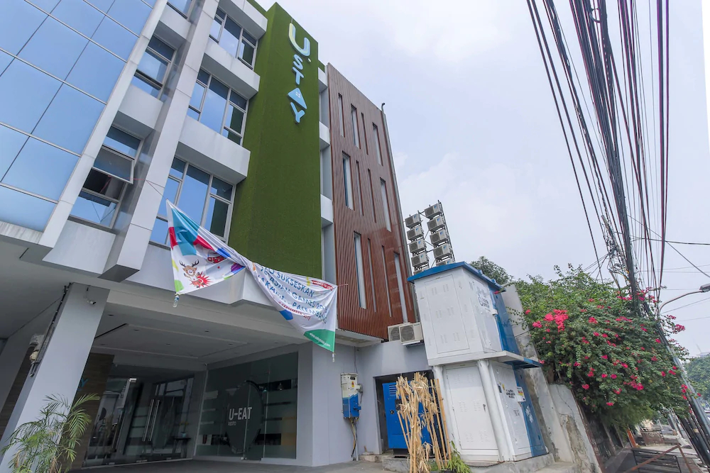 U Stay Hotel Tebet by RedDoorz