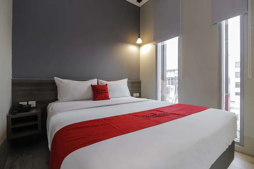 U Stay Hotel Tebet by RedDoorz