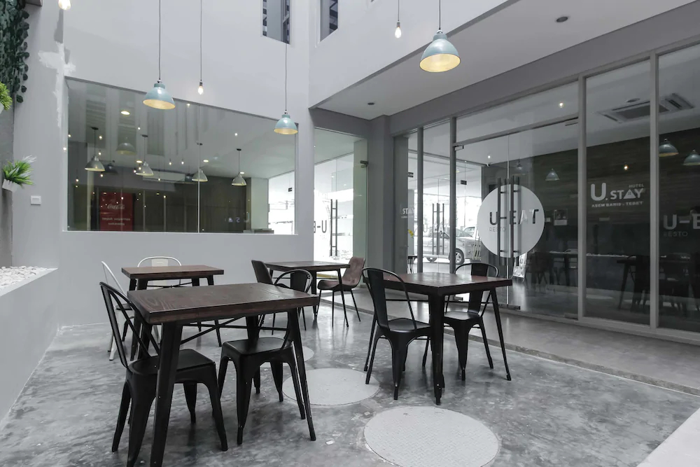 U Stay Hotel Tebet by RedDoorz