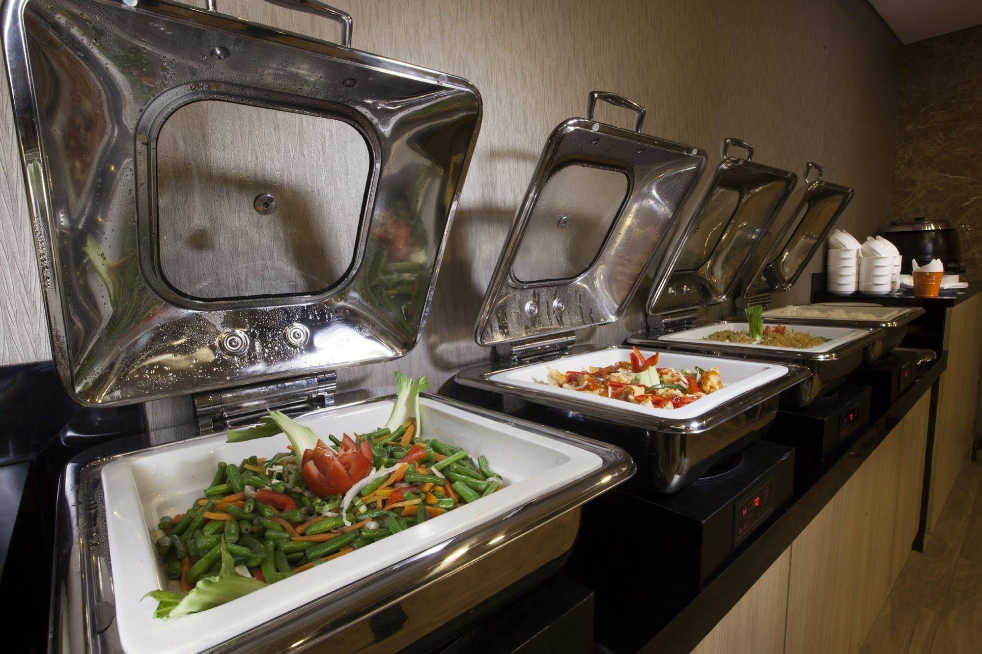 Verse Lite Hotel Pembangunan