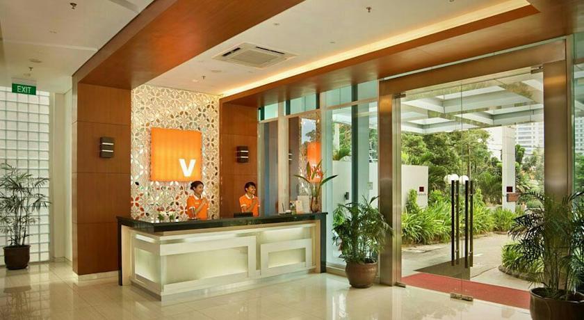 V Hotel Tebet