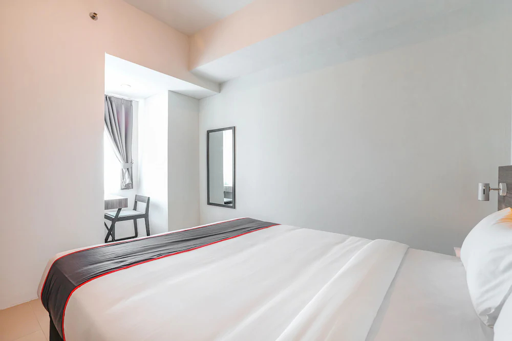 Vittoria Residence by OYO Rooms