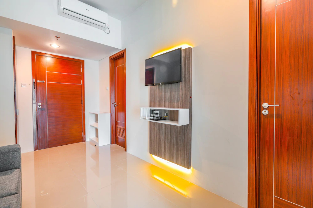 Vittoria Residence by OYO Rooms