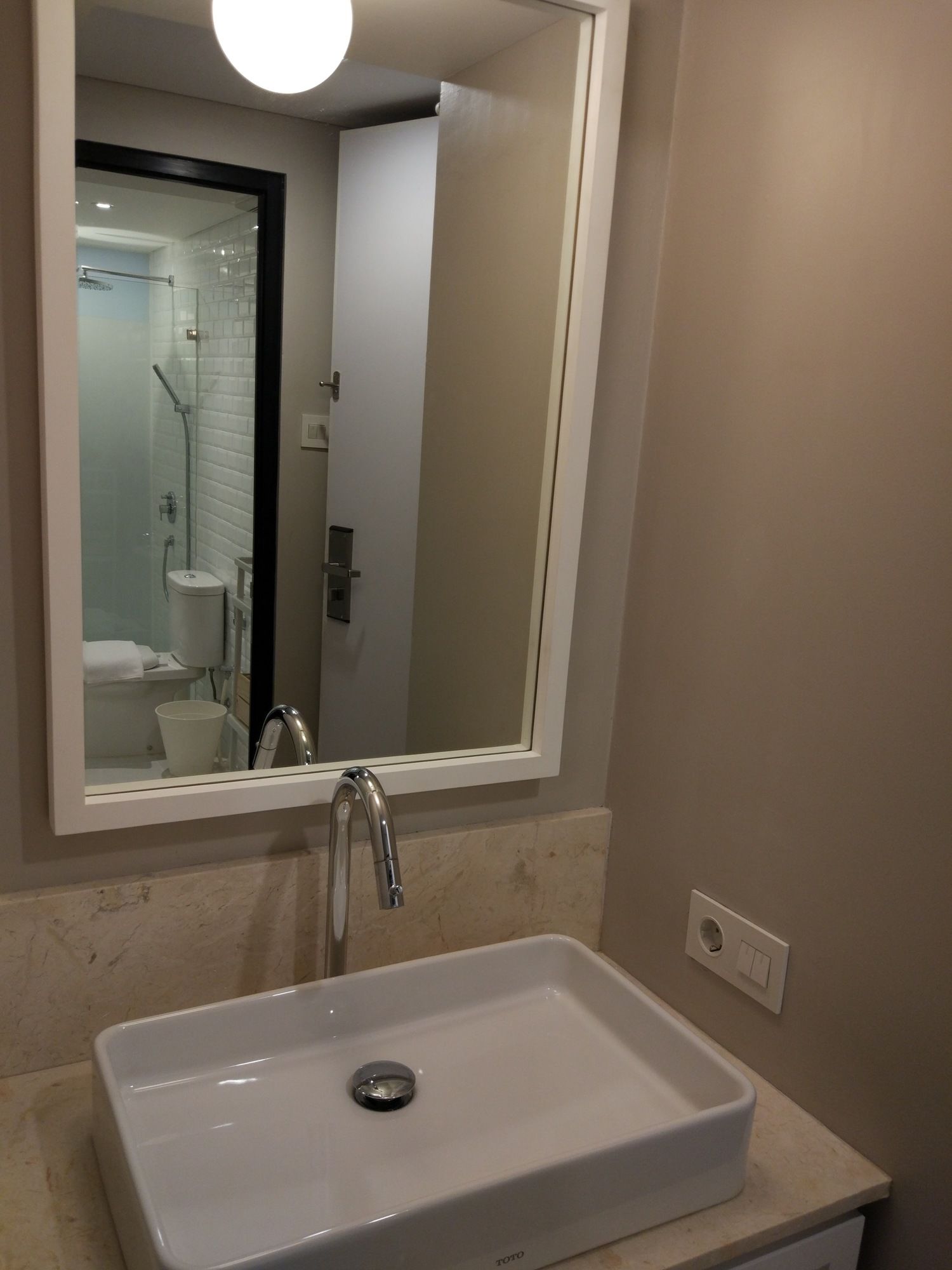 White Tree Residence