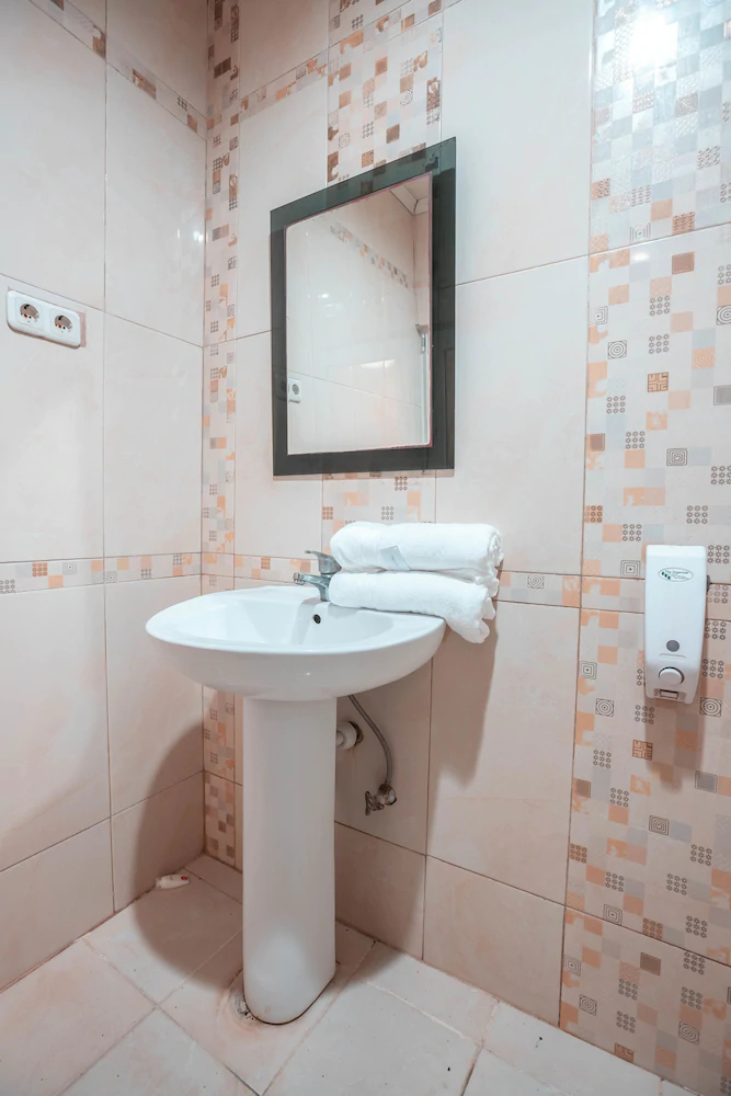 Wisma 38 By OYO Rooms