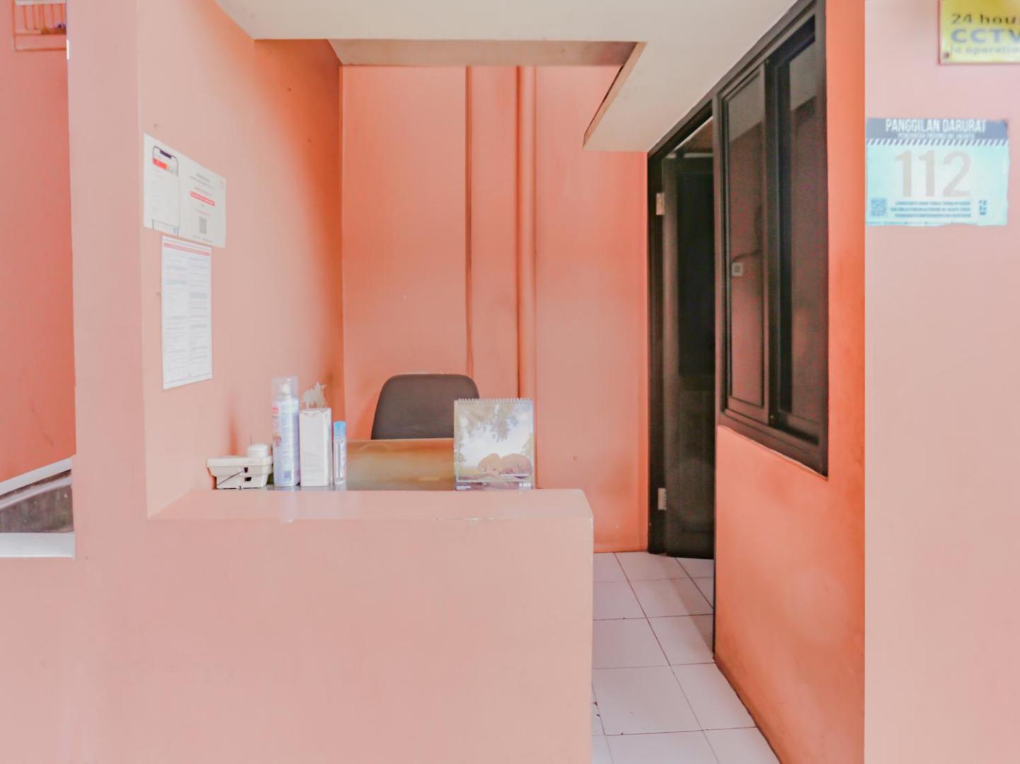 Wisma Basco Syariah by OYO Rooms
