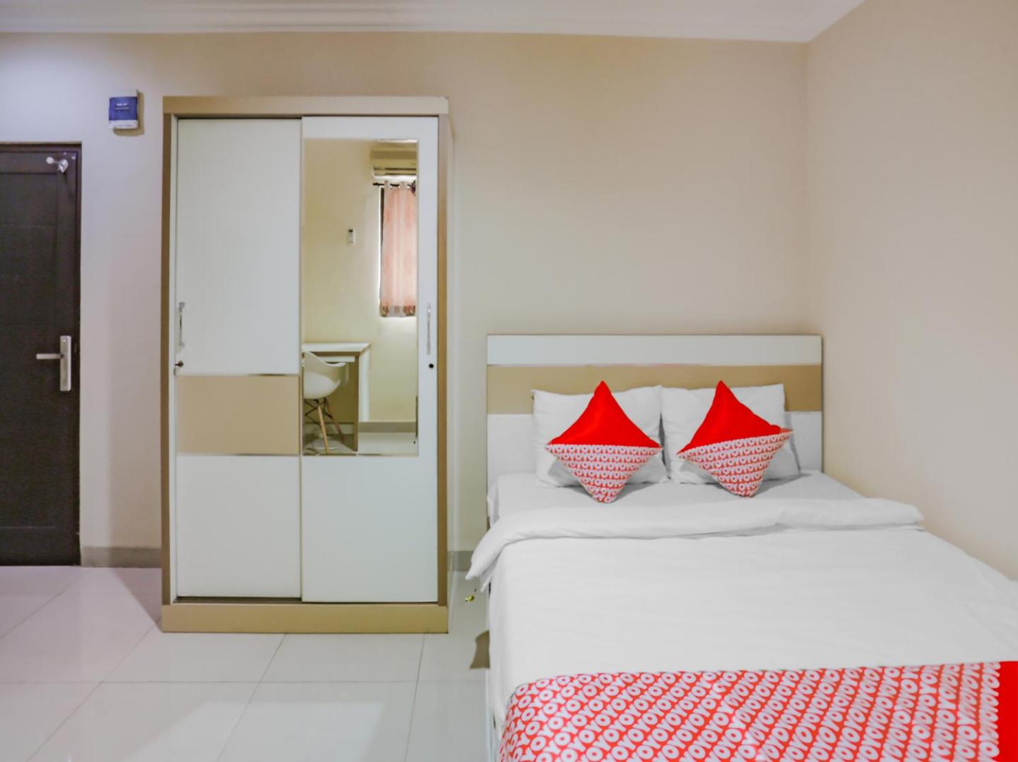 Wisma Basco Syariah by OYO Rooms