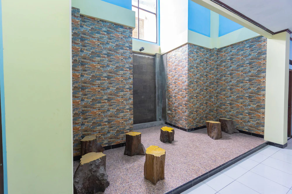 Wisma Griya Indah Lestari by OYO Rooms