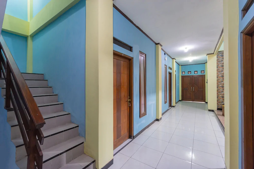 Wisma Griya Indah Lestari by OYO Rooms