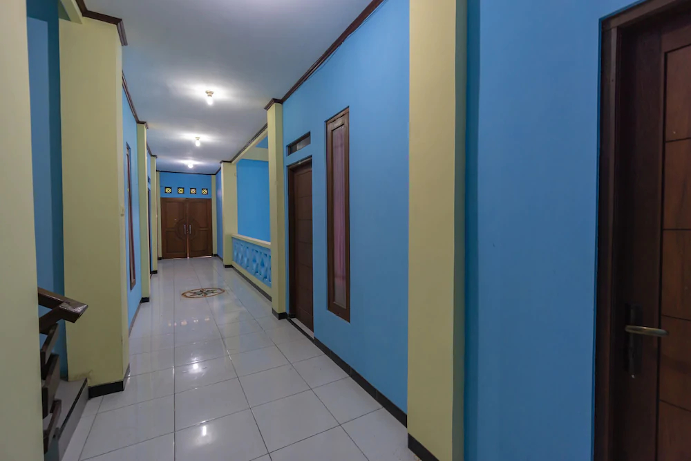 Wisma Griya Indah Lestari by OYO Rooms