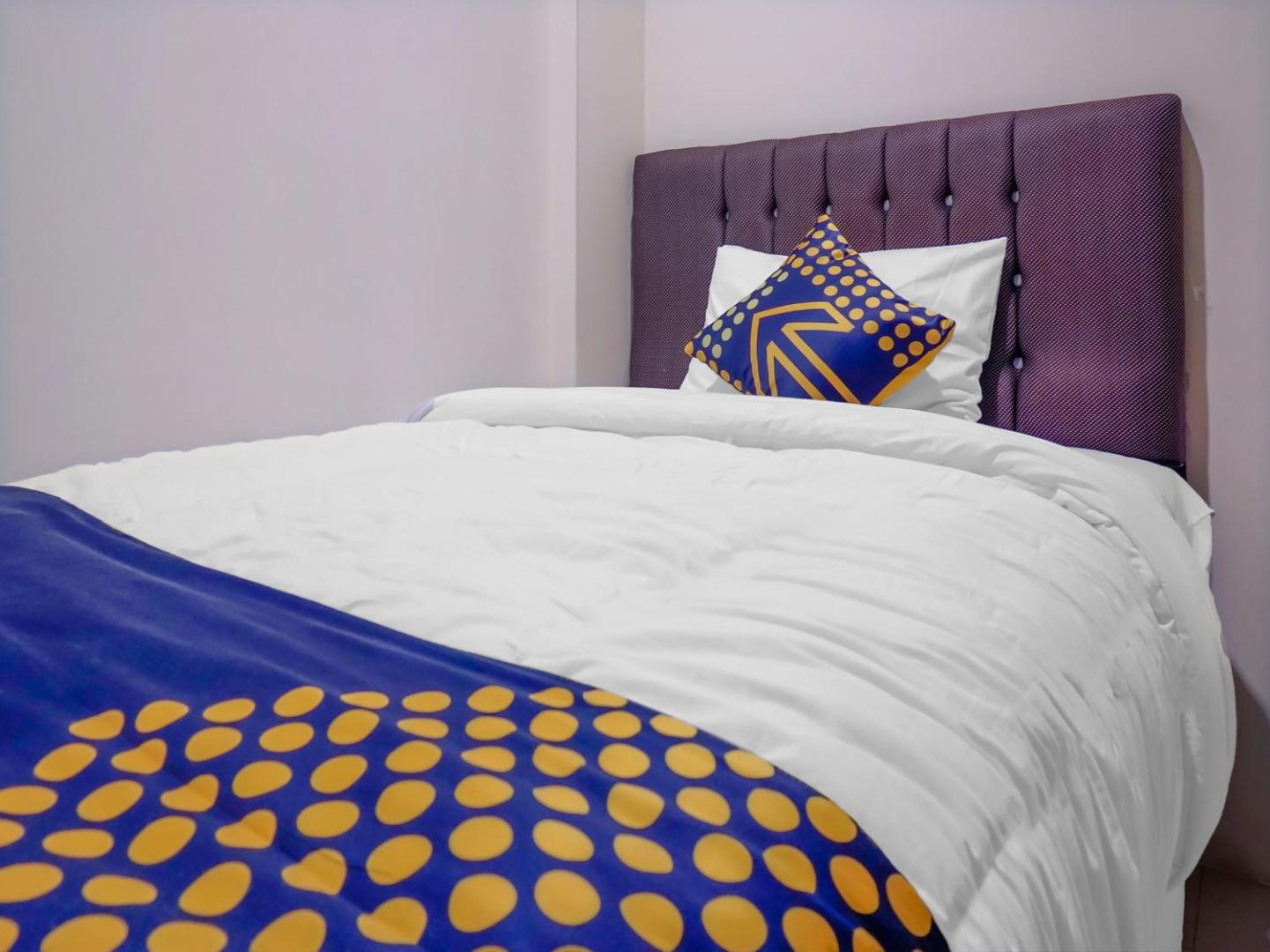 Wisma Madinah Syariah by OYO Rooms