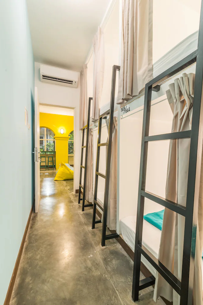 Wonderloft Hostel