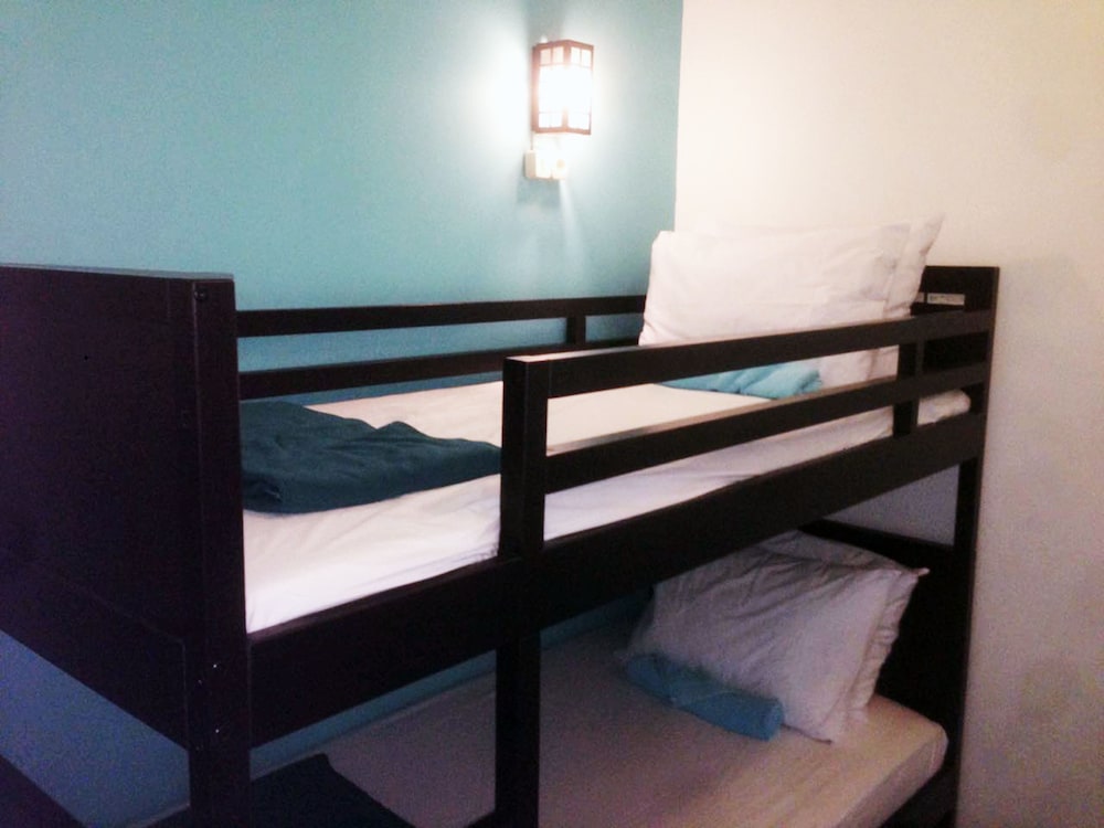 Wonderloft Hostel