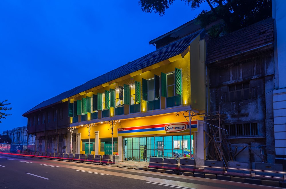 Wonderloft Hostel