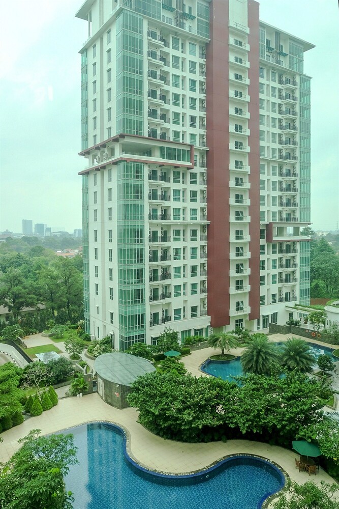 Woodlandpark Residence