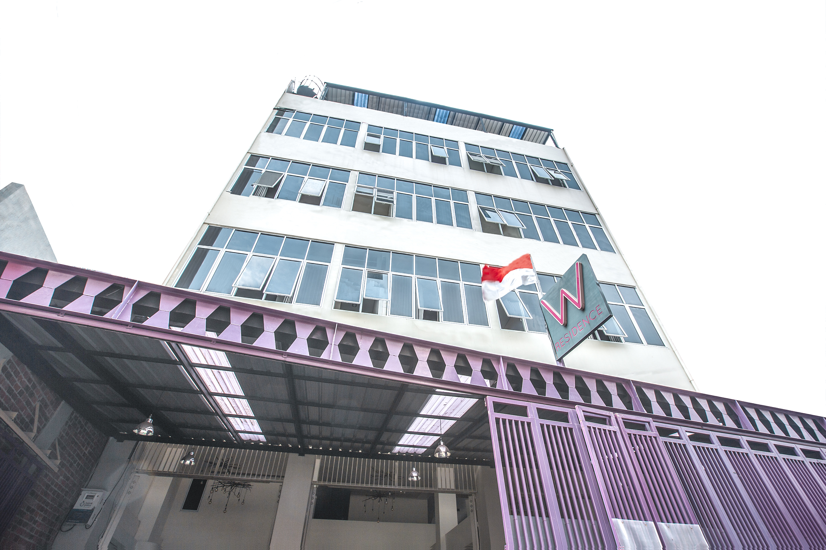 W Residence By OYO Rooms