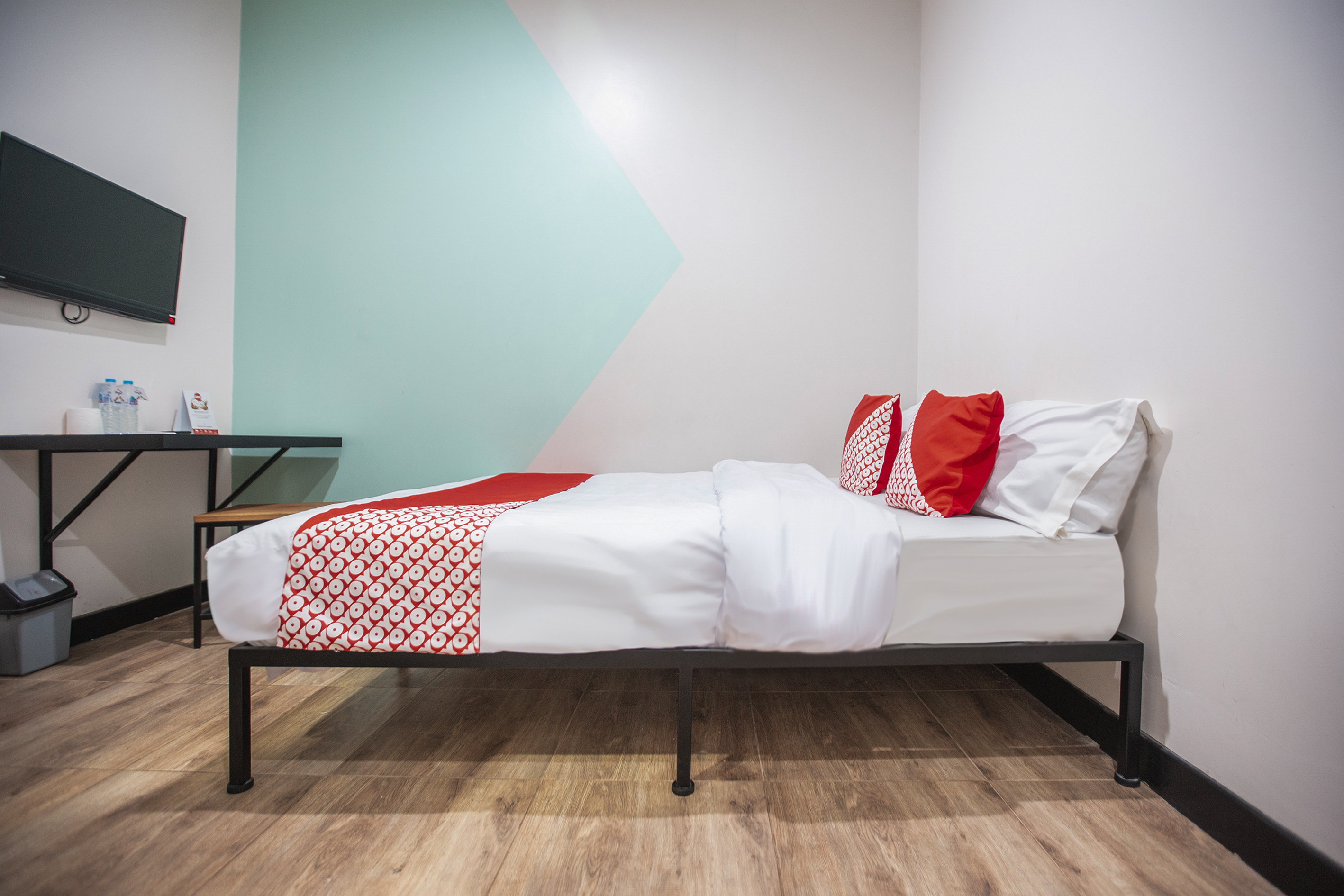 W Residence By OYO Rooms