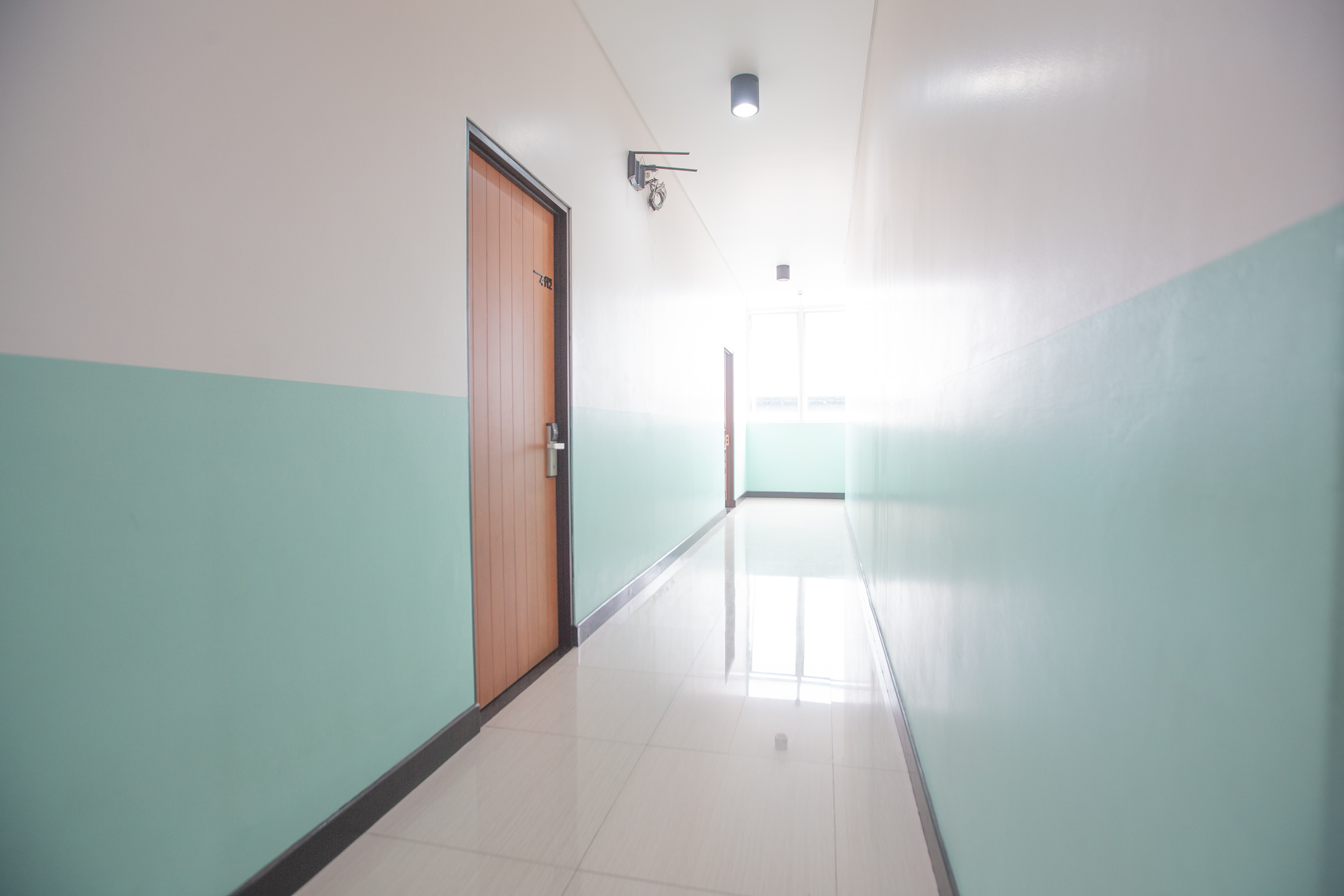 W Residence By OYO Rooms