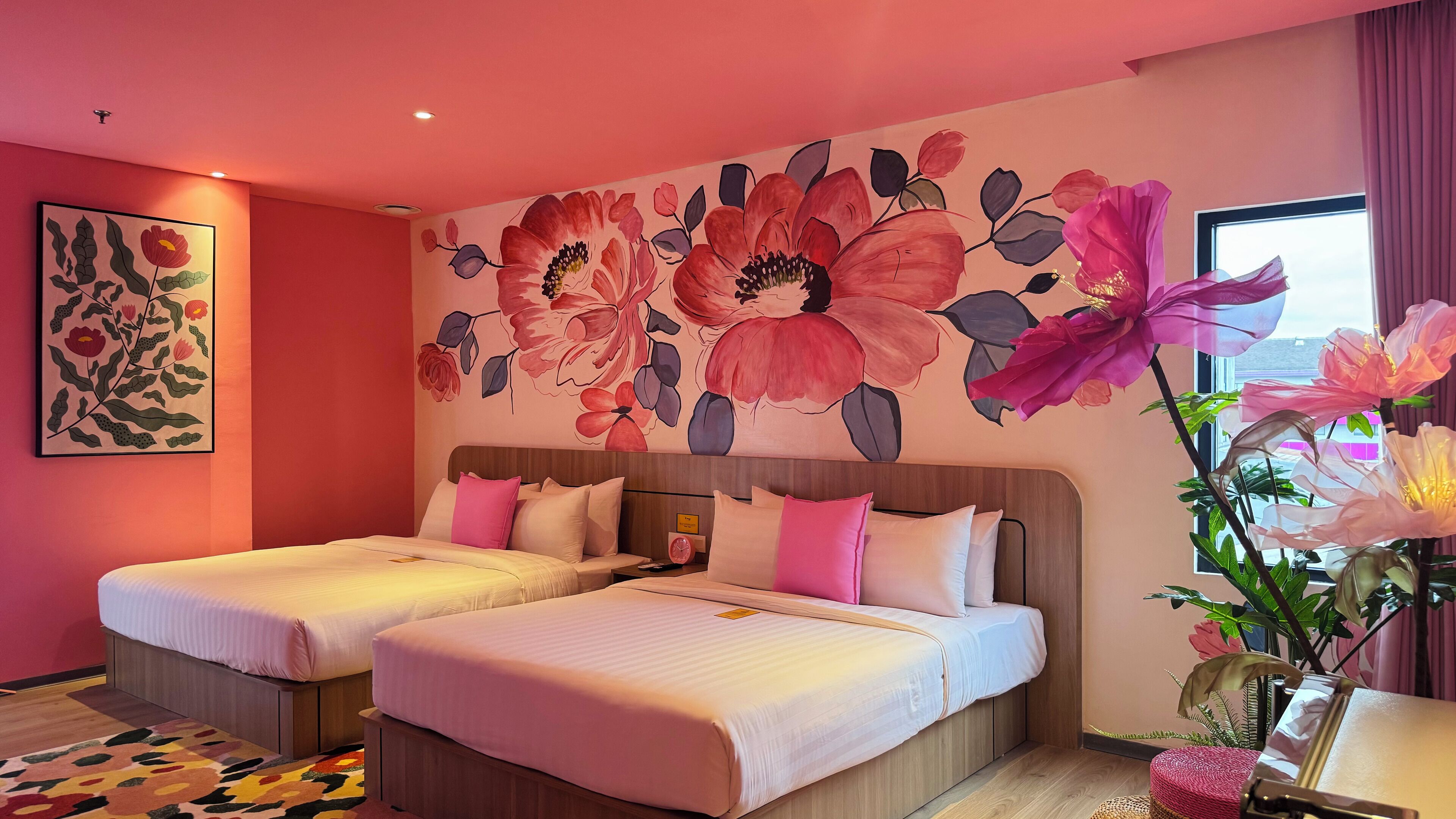 Yellow Bee Resort Cililitan