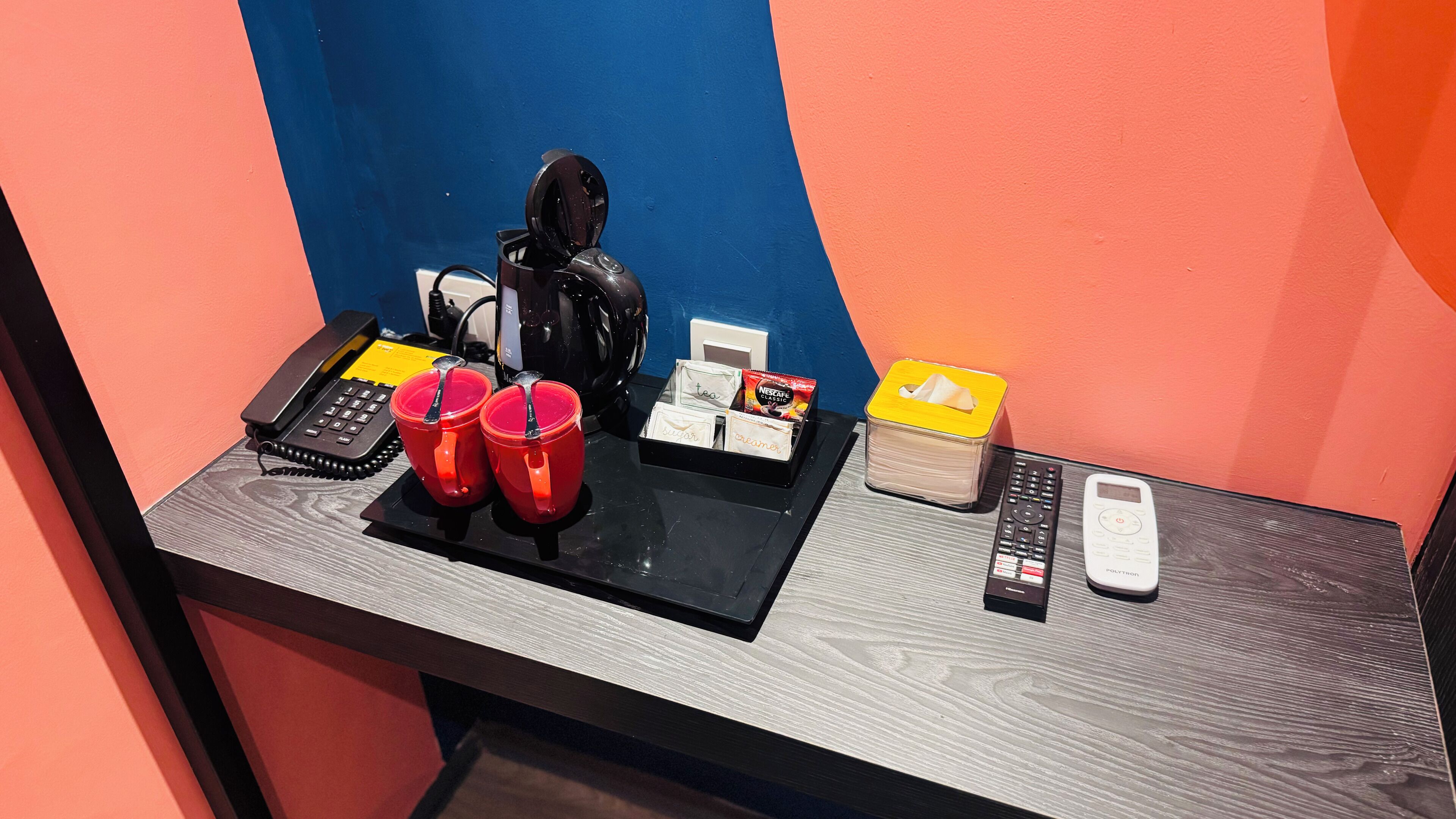 Yellow Bee Resort Cililitan