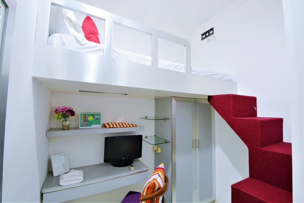 ZEN Rooms Basic Sunter Agung Utara Syariah