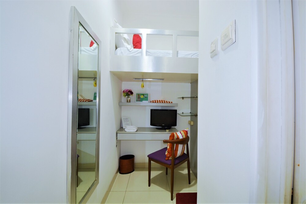 ZEN Rooms Basic Sunter Agung Utara Syariah