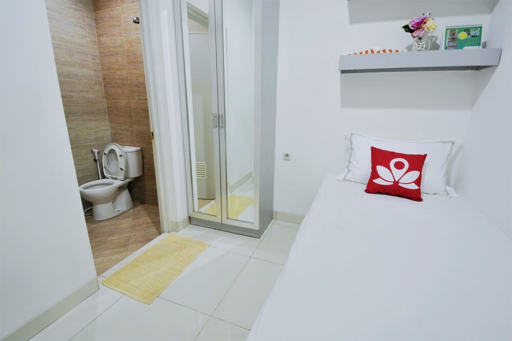 ZEN Rooms Basic Sunter Agung Utara Syariah