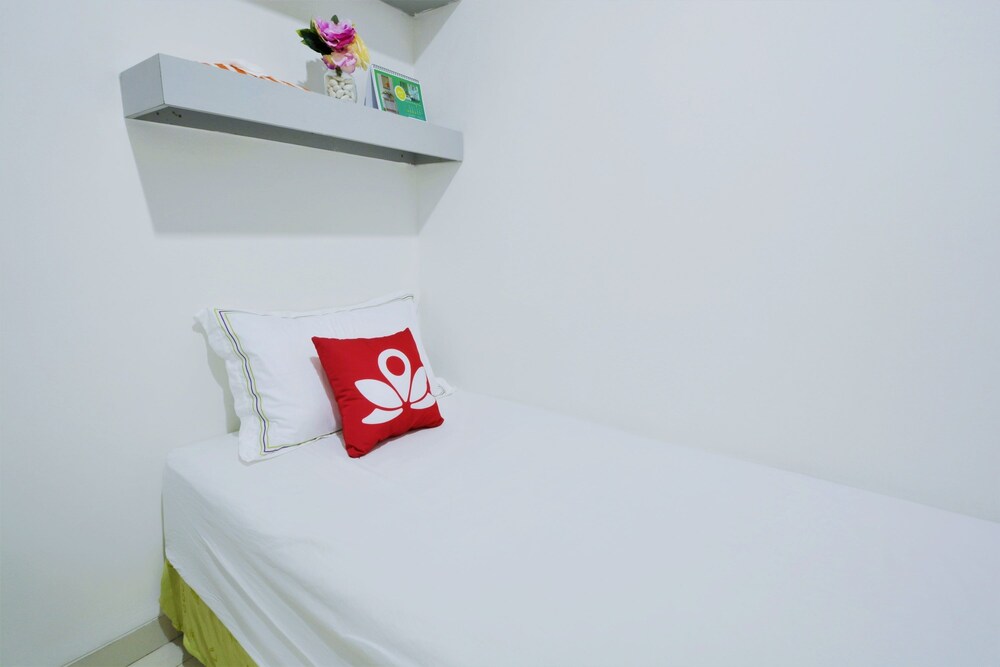 ZEN Rooms Basic Sunter Agung Utara Syariah