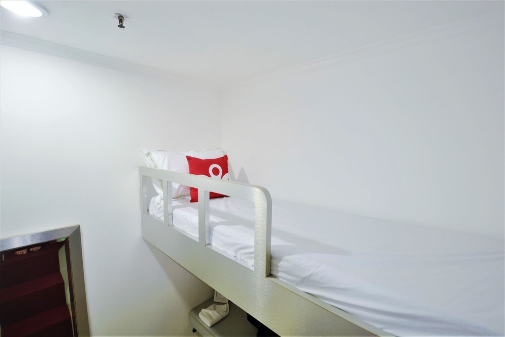 ZEN Rooms Basic Sunter Agung Utara Syariah