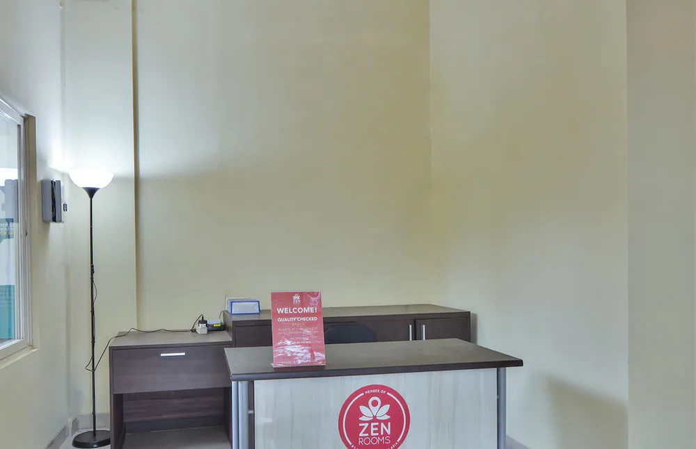 ZEN Rooms Kebagusan Raya 21