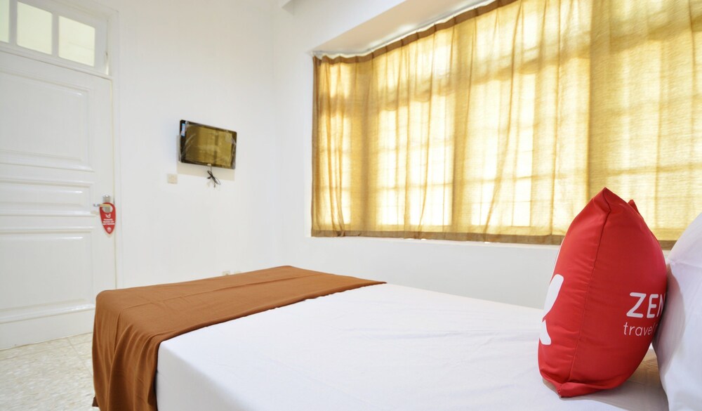 ZEN Rooms Kemang G17