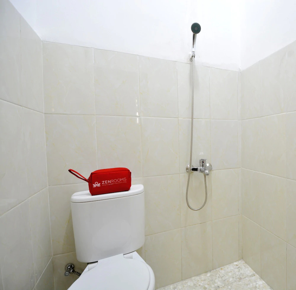 ZEN Rooms Kemang G17