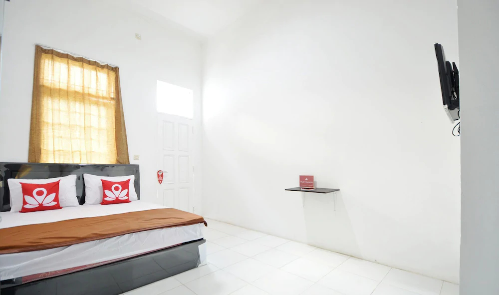 ZEN Rooms Kemang G17