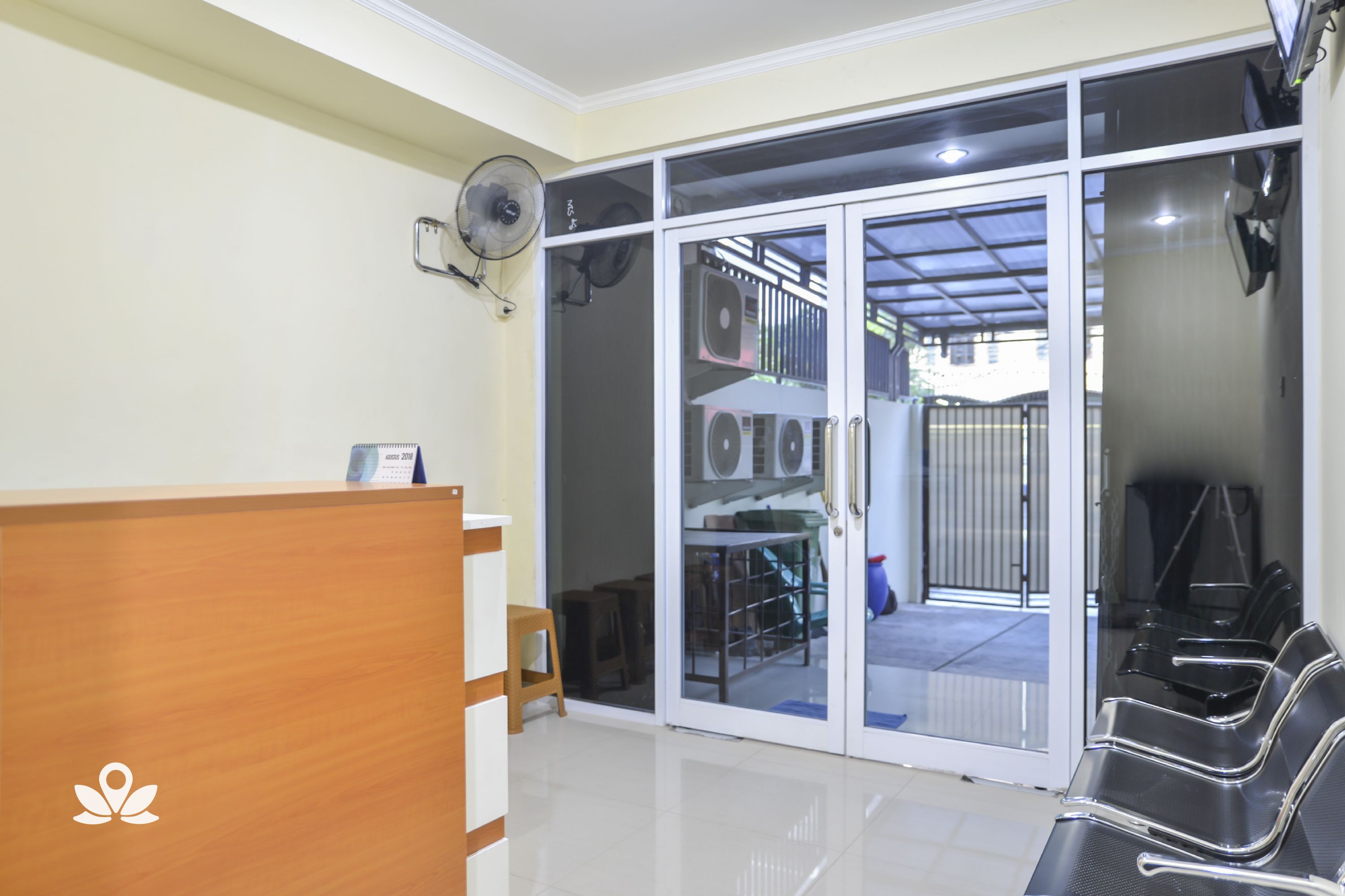 ZEN Rooms Near ITC Roxy Mas