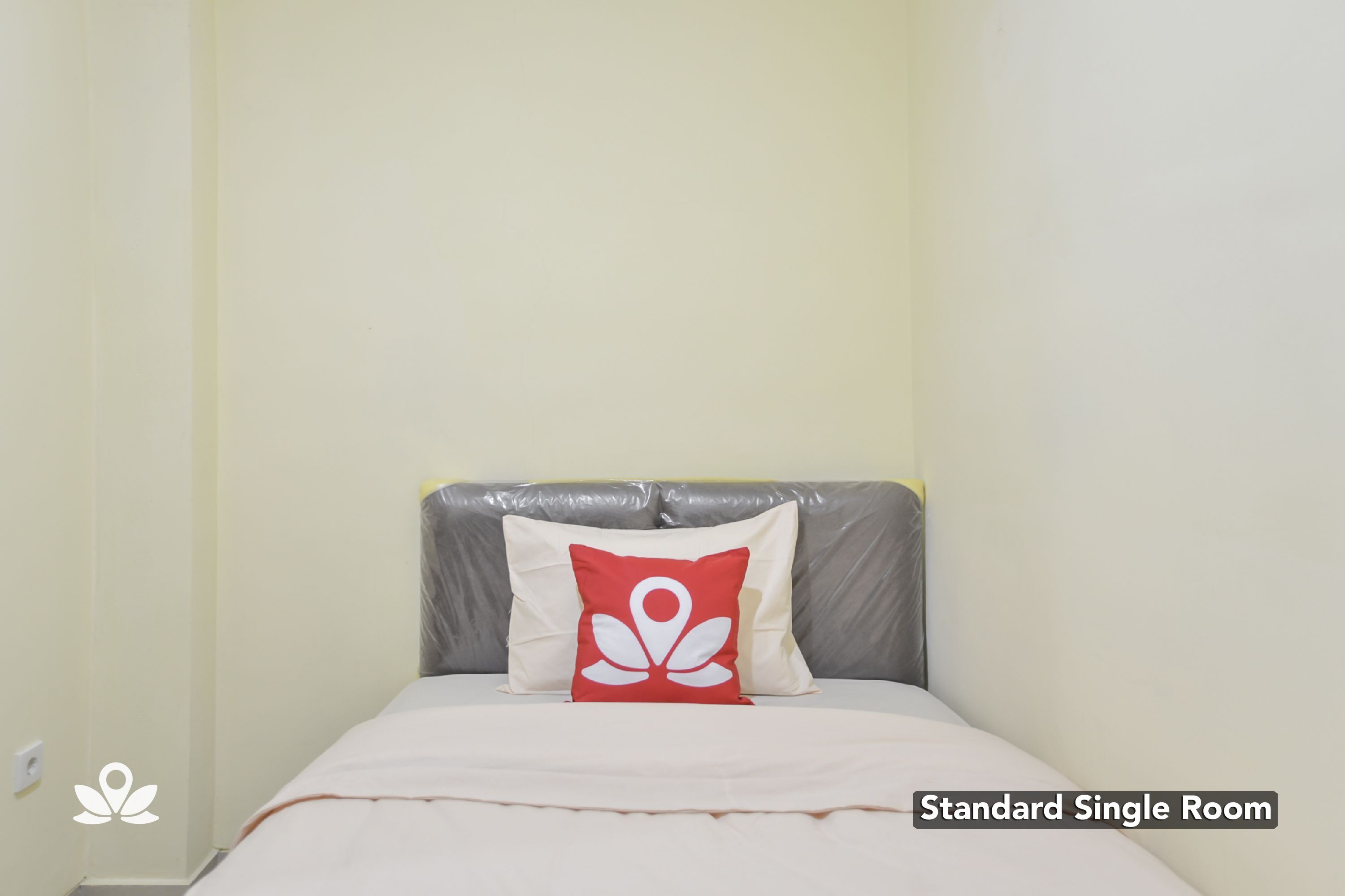 ZEN Rooms Near ITC Roxy Mas