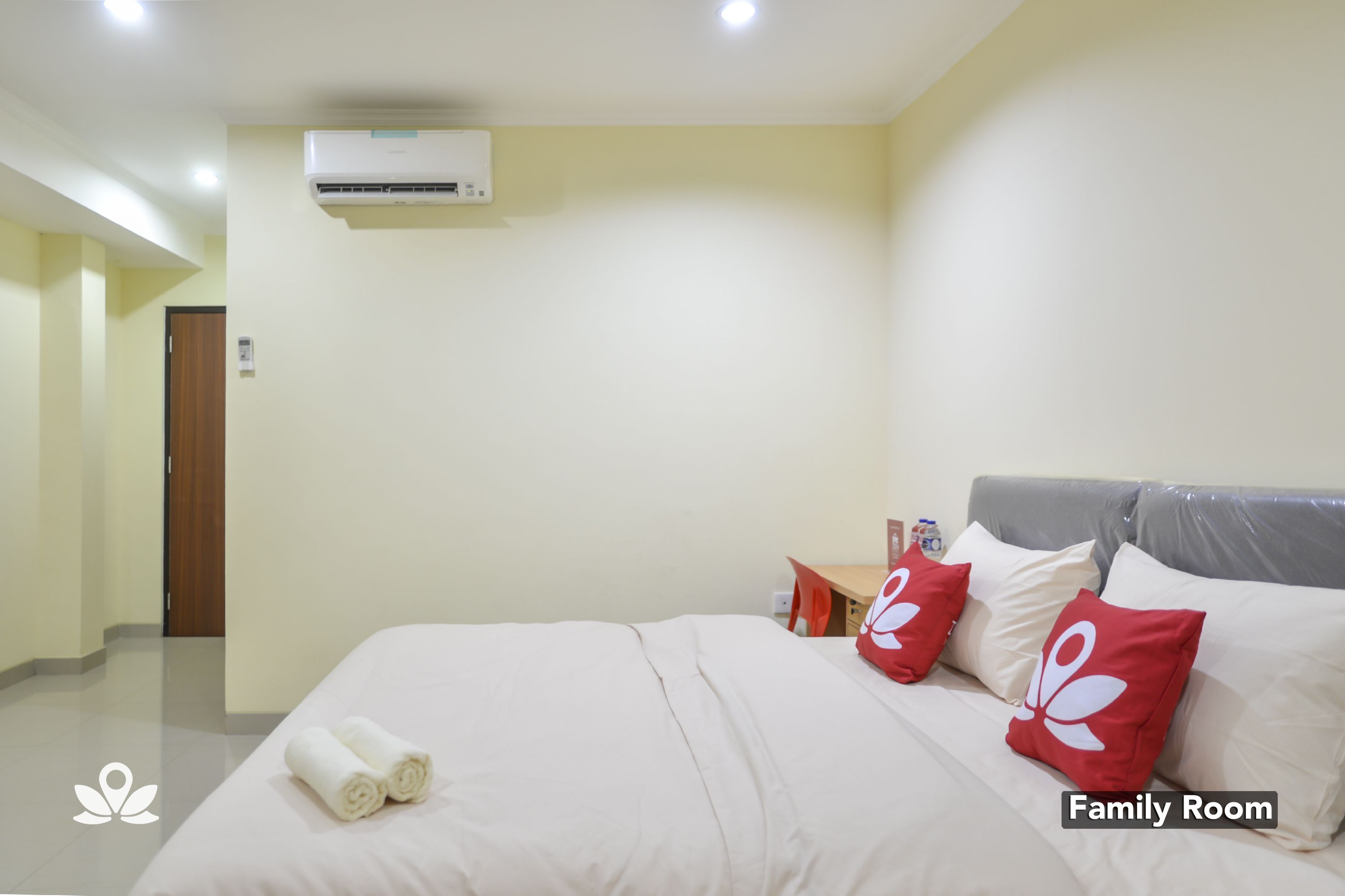 ZEN Rooms Near ITC Roxy Mas