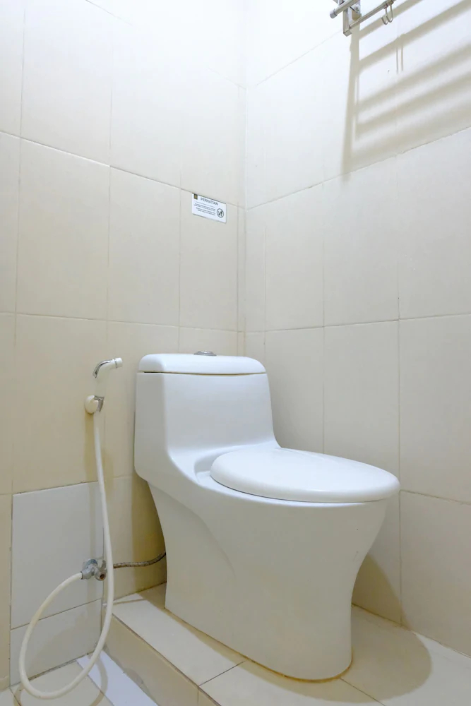 Green Hill Hotel And Convention Center by OYO Rooms