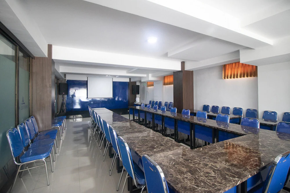 Hotel 91 Jember by RedDoorz