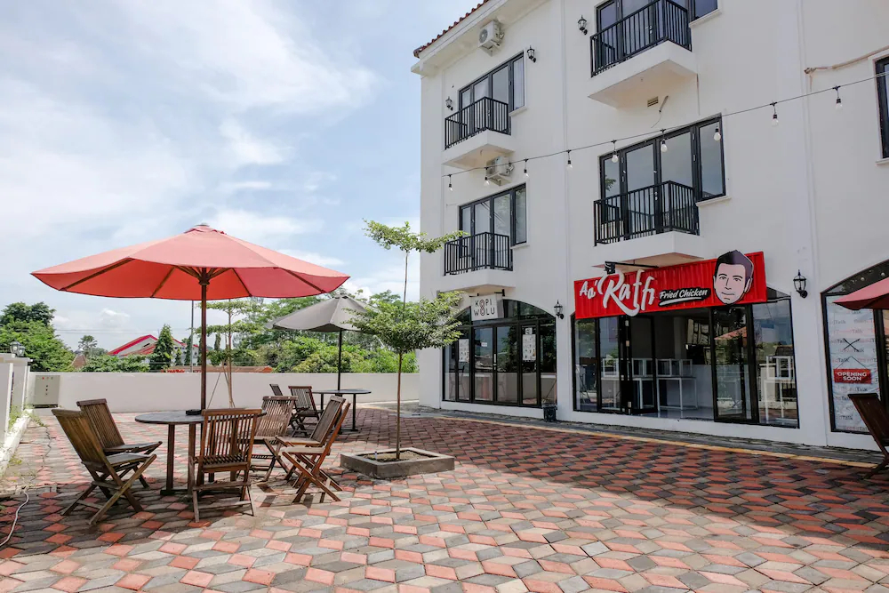 Jember Town Square Residence by OYO Rooms