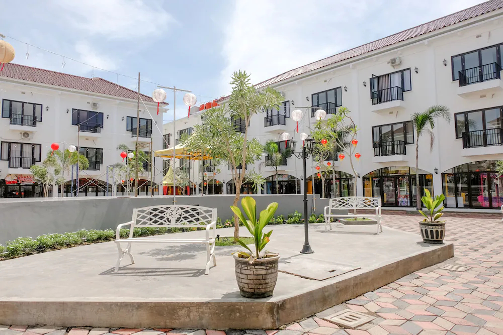 Jember Town Square Residence by OYO Rooms