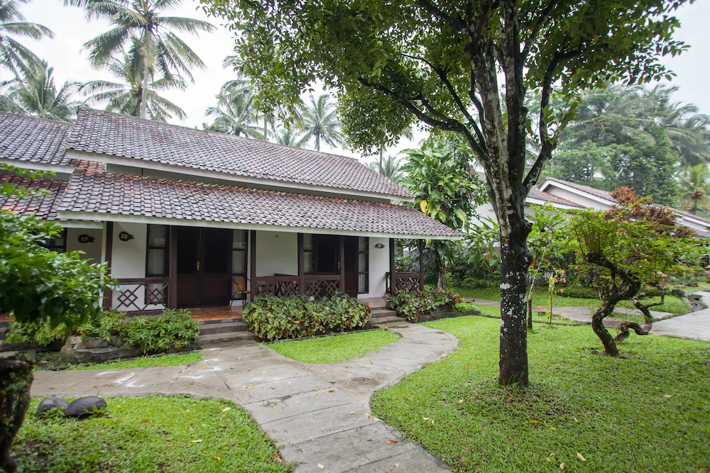 RedDoorz Plus Near Kalibaru Station