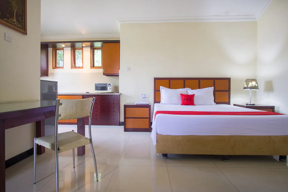 Jasmine Kayla Guest House by RedDoorz