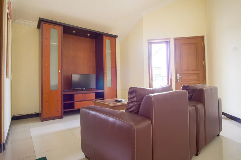 Jasmine Kayla Guest House by RedDoorz
