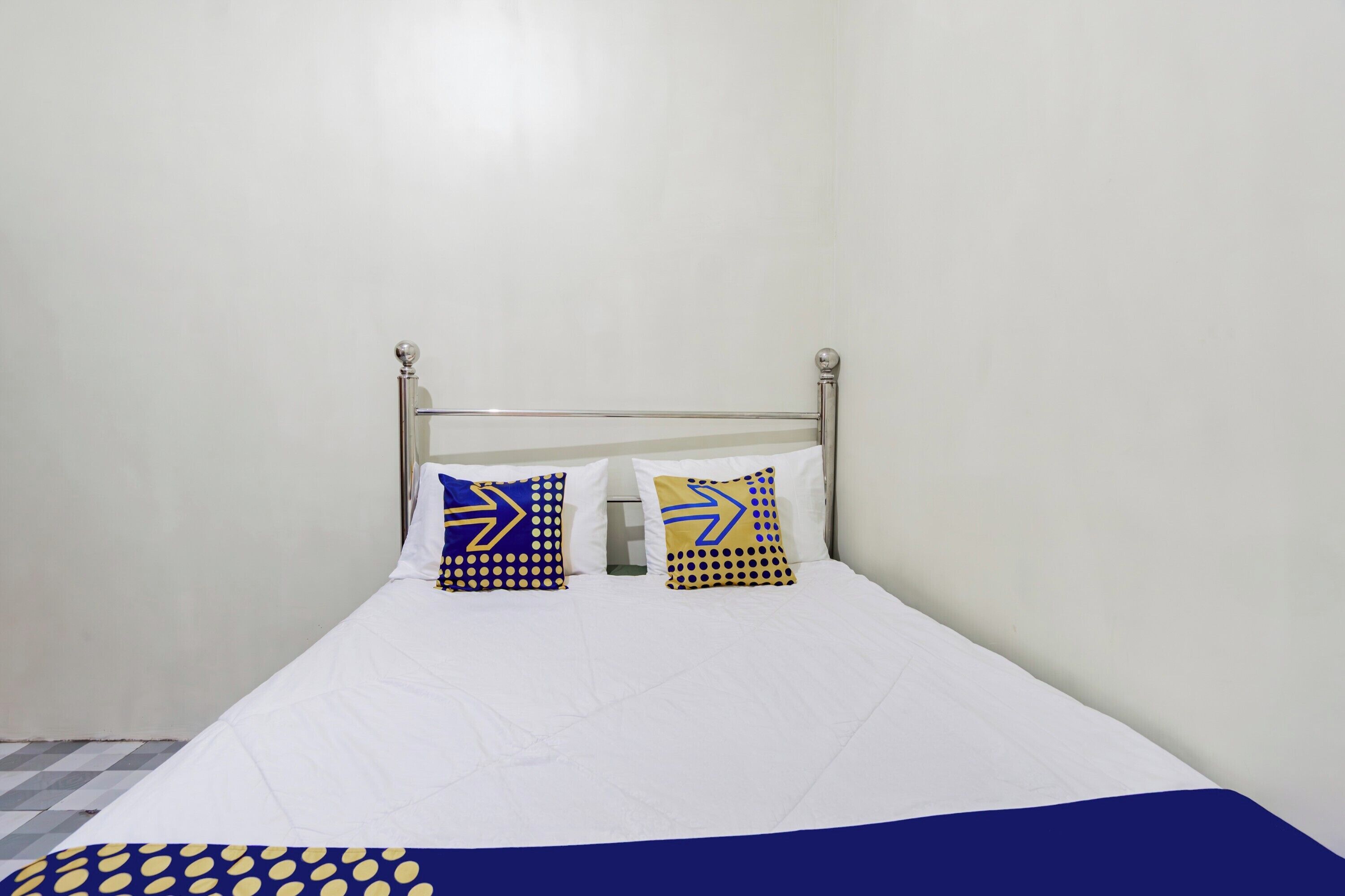 Spot On 93967 Hasna Guest House Syariah