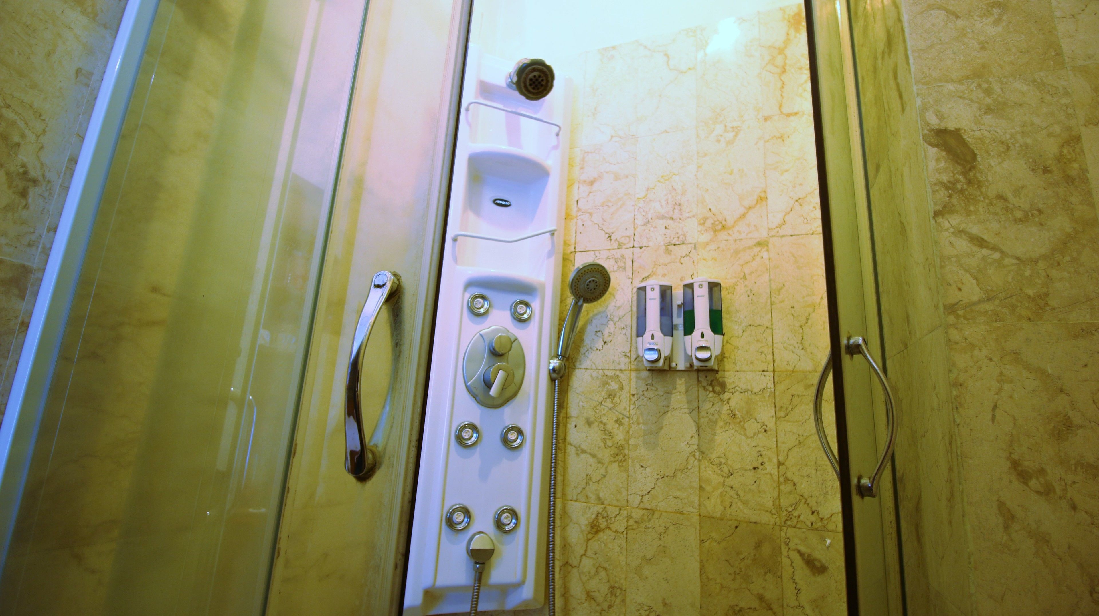 Hotel Grand Paradise by ZEN Rooms