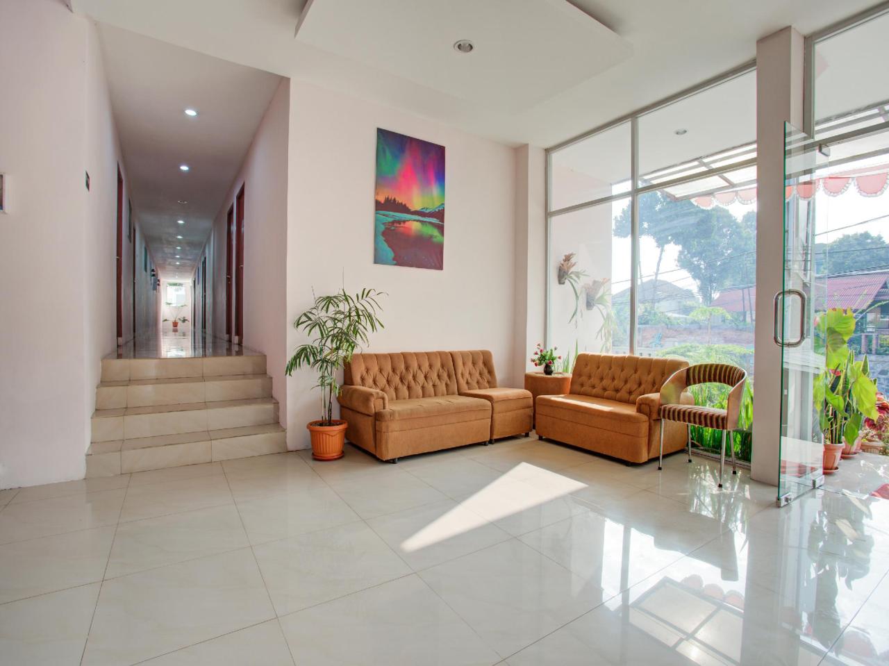 The Aurora Inn Lembang by OYO