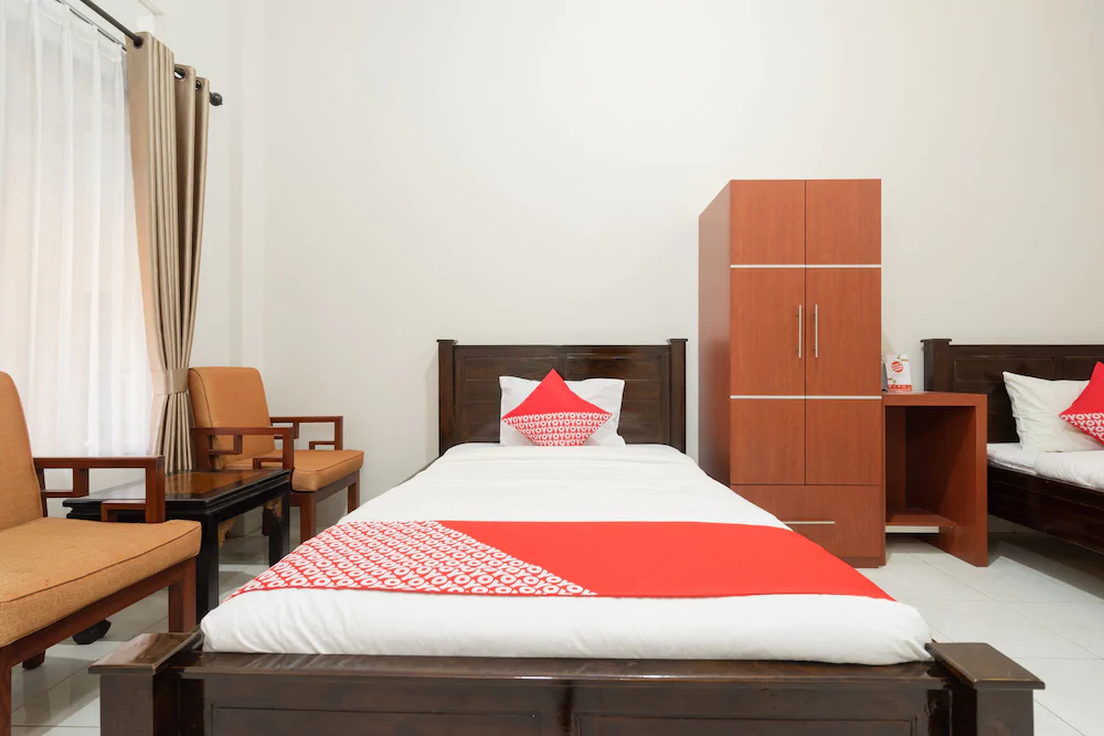 Wisma Wongso Syariah by OYO Rooms